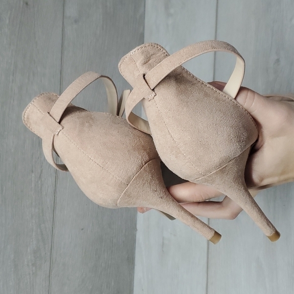 Lulu's Womens "Like New" Pubkished Author Ankle Strap Suede Heels shoes 8 - Picture 7 of 13
